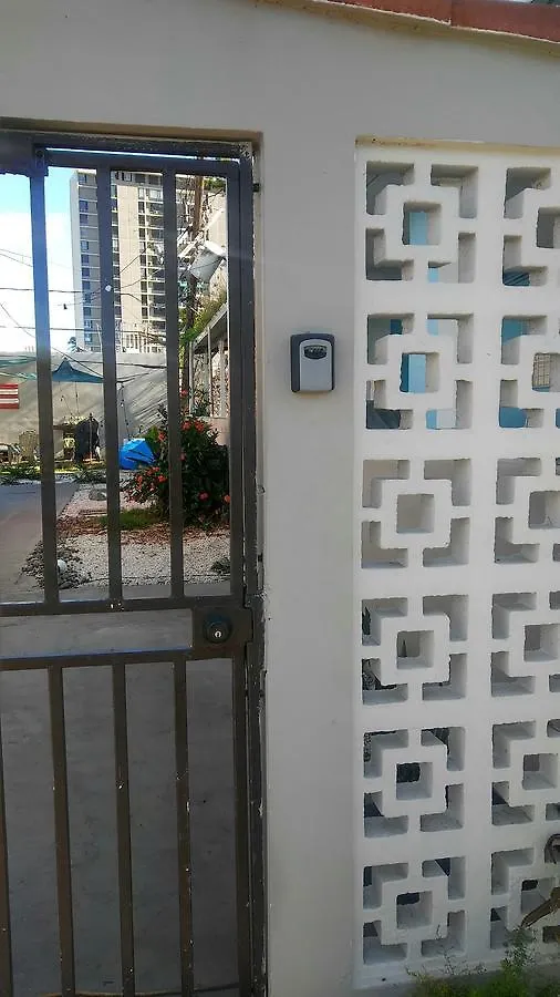 Red Door Apartment San Juan